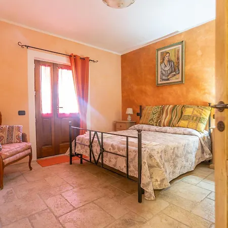 בית חווה Casa Girasole רוקסטראדה